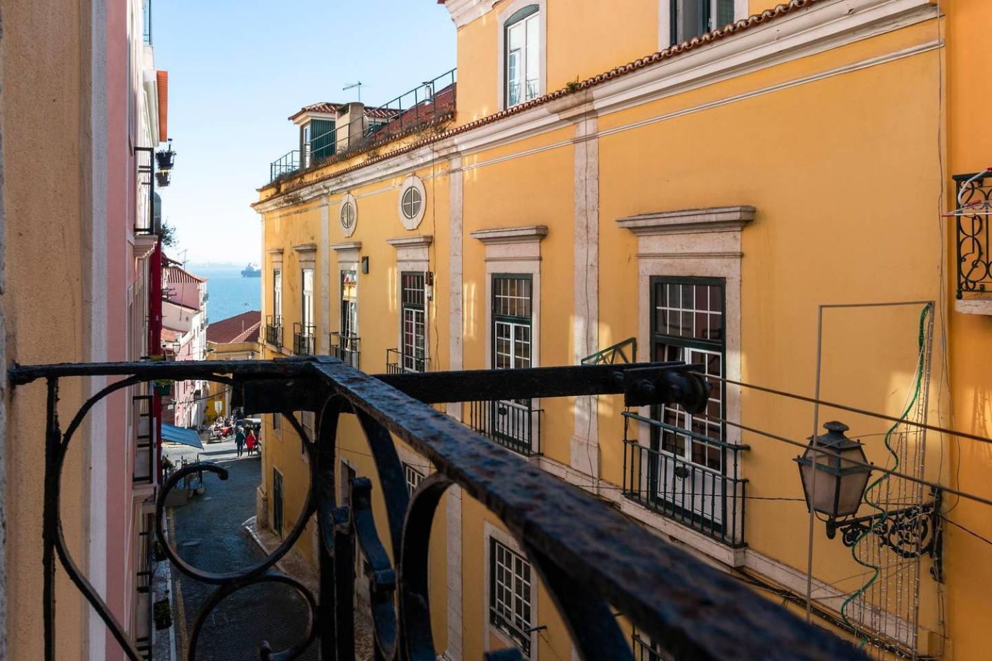 Guestready - Amazing Alfama Family Apt Near National Pantheon! Lisboa Екстериор снимка